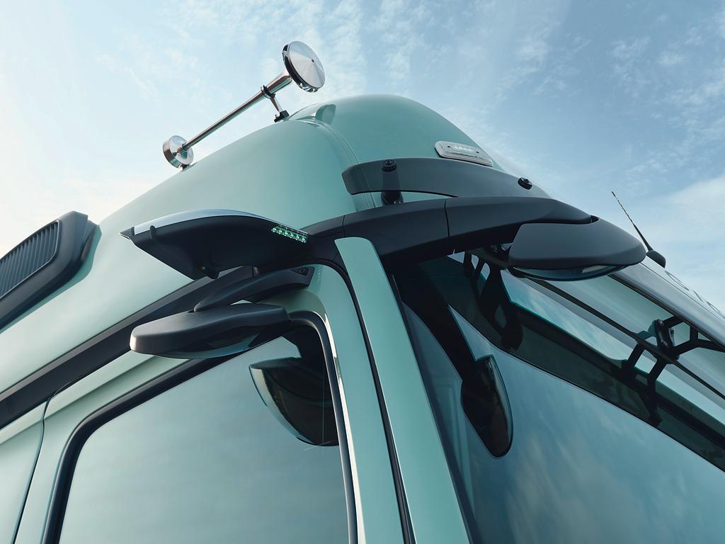 240202 2024 Actros L Pro Cabin Details Image RGB MBT10699