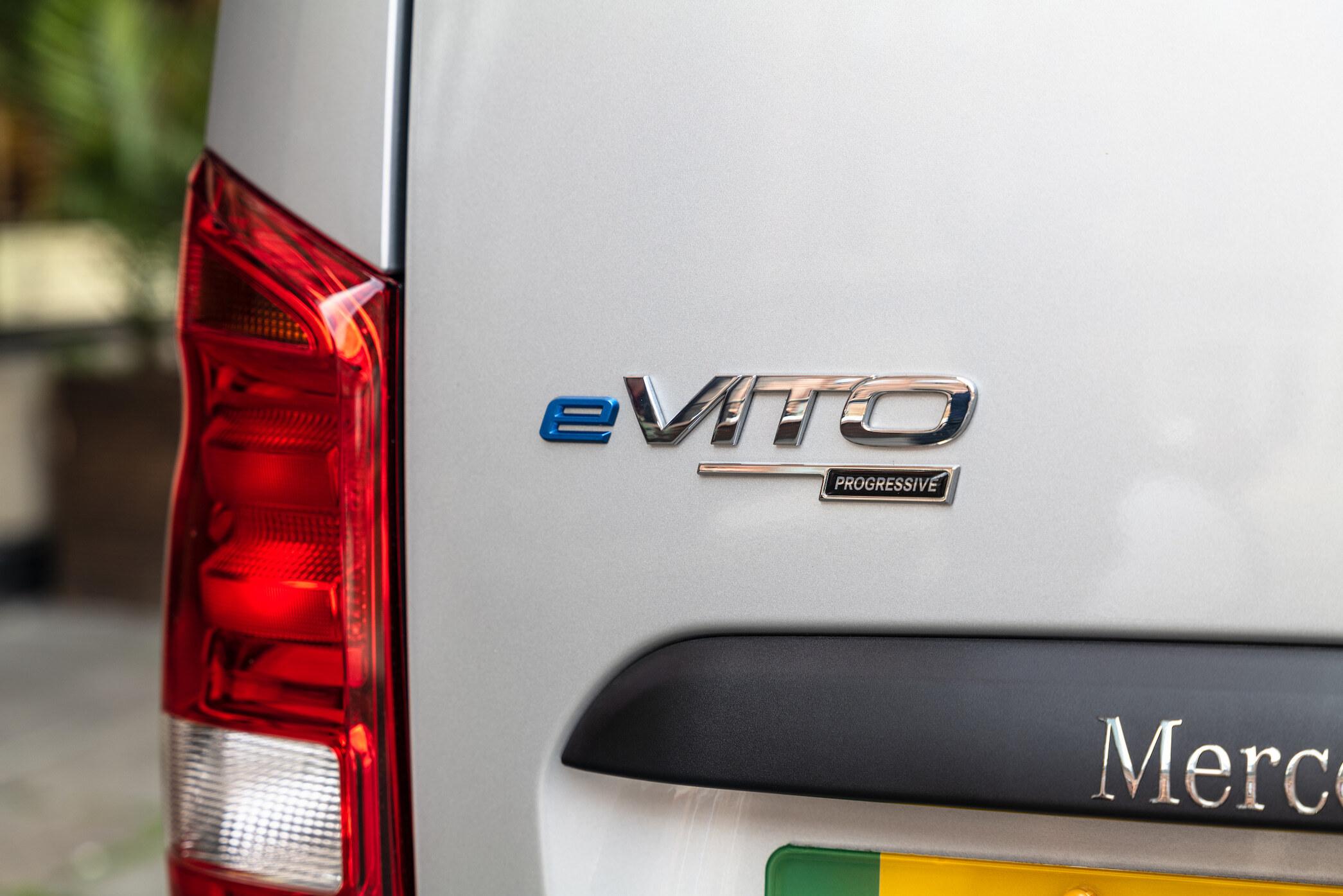 https___dxto1r4ggimee.cloudfront.net_uploads_new-vehicles_grid_L1080066-Edit